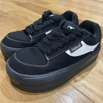 새상품급 NORTHWAVE 에스프레소 블랙 노스웨이브 27.5cm