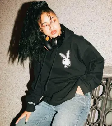 새상품급 PLAYBOY x NG HOODY 콜라보 후드 맨투맨 블랙