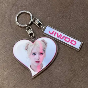 NMIXX 지우 아크릴 키링