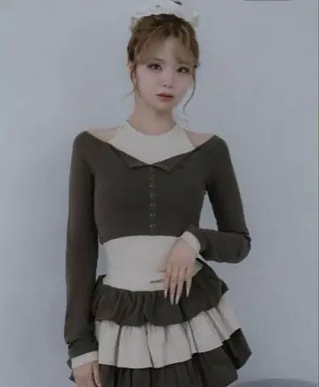 미사용 새상품 Darich 다리치 오프숄더 레이어드 리브 상의