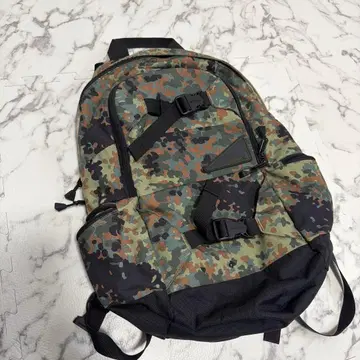 Burton 카모플라쥬 백팩