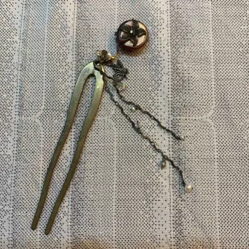 꽃과 펄의 금속제 헤어콤