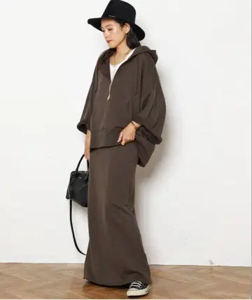 ap studio 맨투맨 셋업