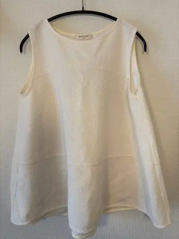 [ beams ] 여성용 러셀 메쉬 슬리브리스 풀오버 아이보리