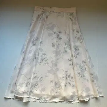 플라워 프린트 플레어 스커트 크림색