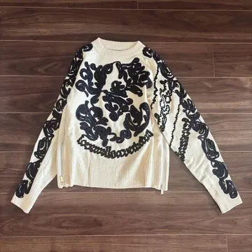sacai 캘리그래피 자수 니트 상의 지퍼 사카이 지퍼