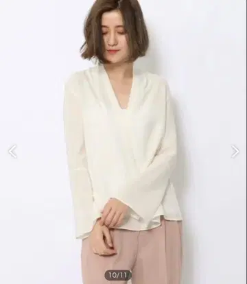 [컨디션 최상] Ballsey 시어 트윌 플레어 슬리브 블라우스 36