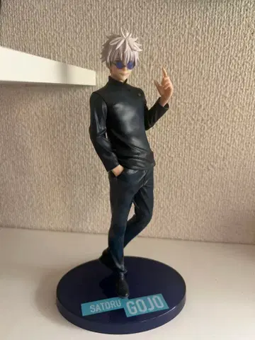 고죠 사토루 피규어