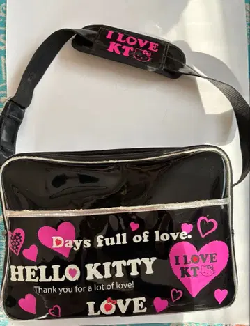 헬로키티 에나멜 숄더백 2008년 산리오 SANRIO 헤이세이