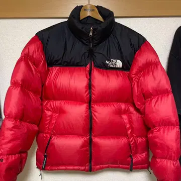 THE NORTH FACE 다운 자켓 빨검 Nuptse ( 눕시 ) M