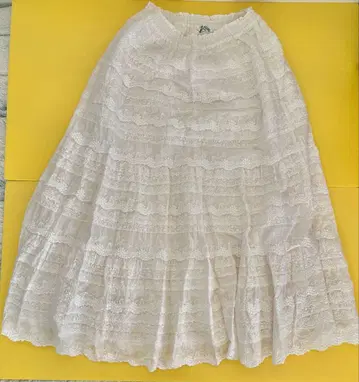 새상품급 장미빛 생활 바락라 레이스 롱 스커트 플레어 순백 M 일본제