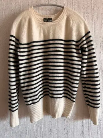 이토요카도 good day 프리미엄 캐시미어 니트 L 사이즈