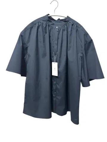 그린 라벨 릴랙싱 스탠드 카라 블라우스 네이비 프리