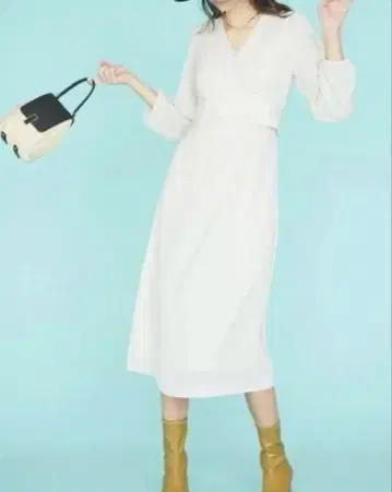 CELFORD 아이보리 긴팔 롱 원피스 38