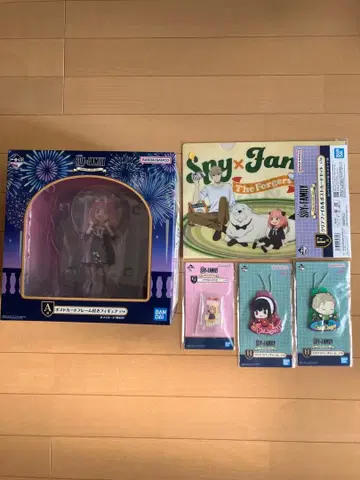 스파이 패밀리 피규어 세트