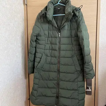 무인양품 카키 다운 코트