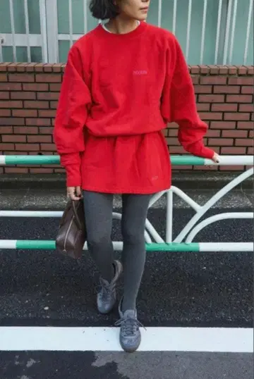 holiday 저널 스탠다드 Champion 스커트