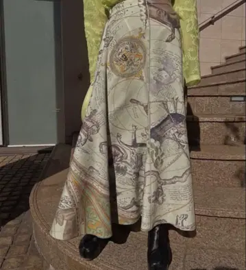 완판템 AMELI RILEY HOROSCOPE SKIRT M