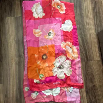 Salvatore Ferragamo 실크 스카프