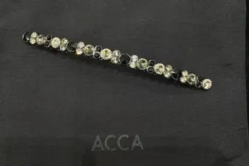 아카 롱 머리핀 베리 블랙 그레이