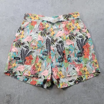 [ 새상품급 ] MILKFED. 밀크페도 꽃무늬 숏팬츠 M 상당