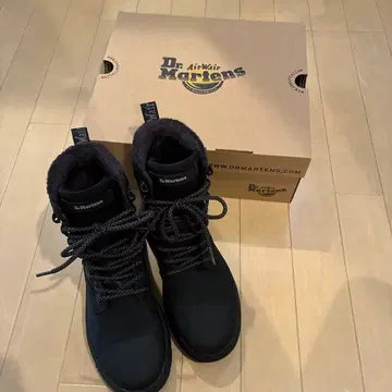 닥터마틴 블랙퍼 부츠 하이컷 닥터마틴