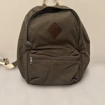 A.P.C. 백팩