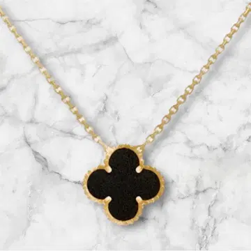 고품질 클로버 목걸이 블랙 x 골드 금장 장식