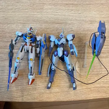 HG 건담 모델 2체 세트
