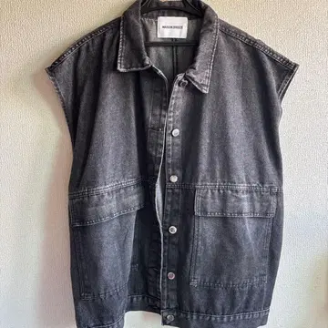 MAISON BRISE 다크 그레이 데님 베스트