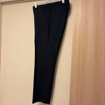 그린 레이블 릴랙싱 네이비 슬랙스 L 사이즈