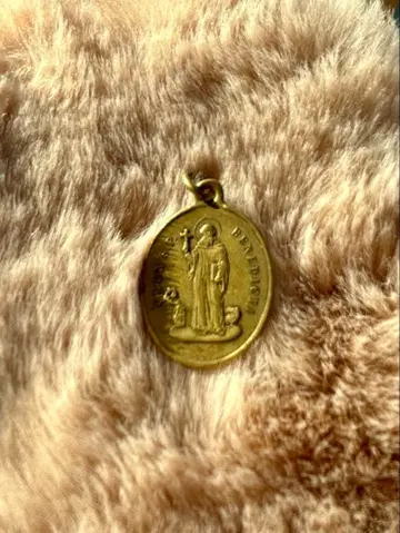 성 베네딕트의 메달