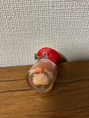 벼랑 위의 포뇨 소프트 비닐 항아리에 쏙 들어간 포뇨