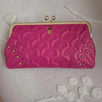 ANNA SUI 엠보싱 가공 장지갑 핑크