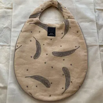 미나 페르호넨 에그백 feather dance