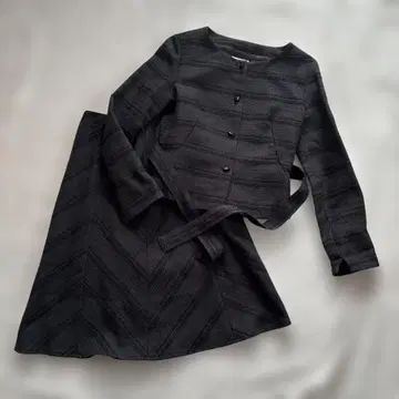 Sybilla 시빌라 상하의 셋업 M 노카라 수트 블랙 졸업 졸업식