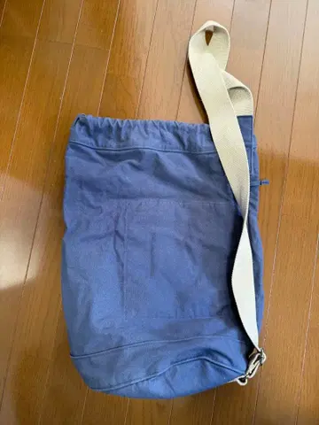 UNIQLO JW 앤더슨 드로우 스트링 백