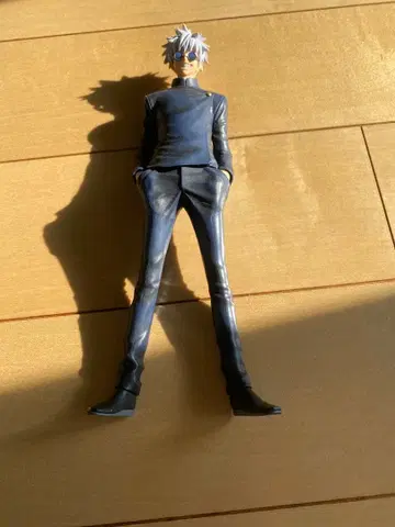 주술회전 고죠 사토루 피규어