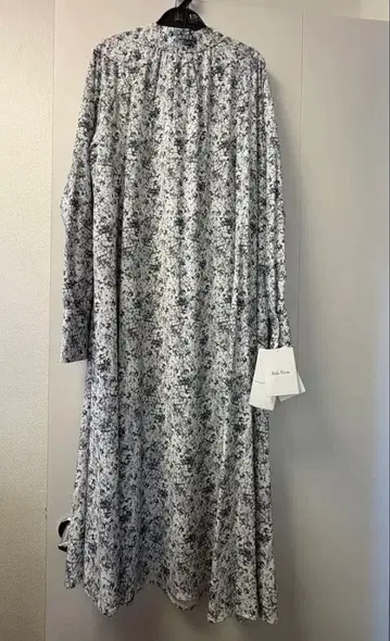 미라 오웬 원피스 M 사이즈