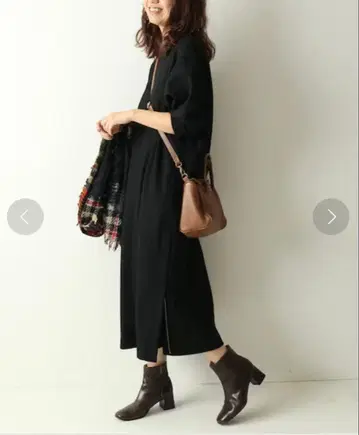 새상품 FRAMeWORK 울 롱 원피스