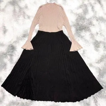 Herlipto 울 혼방 니트 플리츠 플레어 원피스 롱