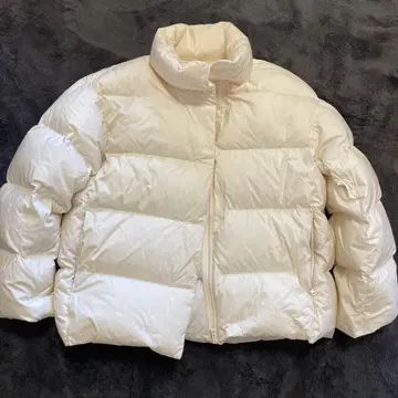 새상품급 유니클로 파우더 소프트 다운 자켓/NANODESIGN S