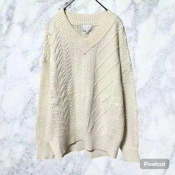 50252 새상품 에마제이무스 워셔블 니트 케이블 짜임 V넥 L 화이트
