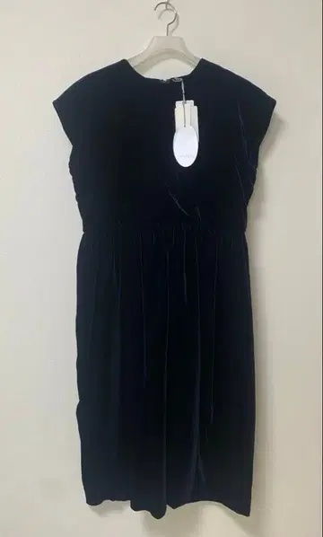 더마 컬렉션 큐프라 혼방 벨벳 원피스 미사용 다크 네이비 M