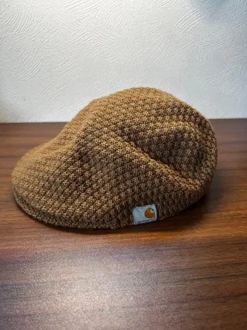 Carhartt 체크 무늬 베레모