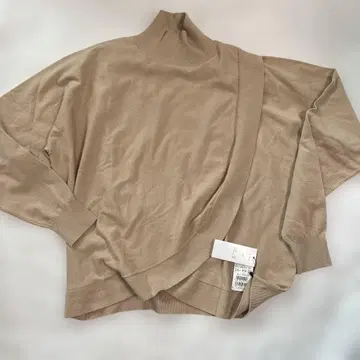 [ YAMADAYA ] 터틀넥 오버 사이즈 스웨터 9호 베이지