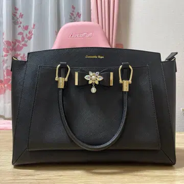 사만다 베가 핸드백