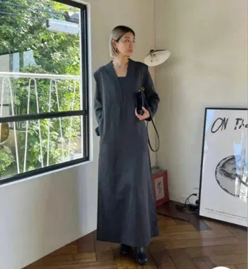 [ RIM.ARK ] V neck straight OP