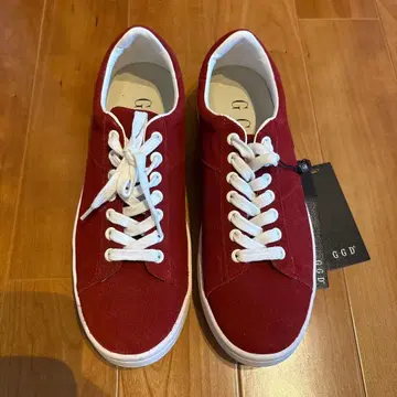 택 포함 미사용 새상품 GGD 빨간색 스니커즈