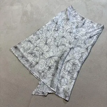 [ ICB ] 꽃무늬 롱 플레어 스커트 M